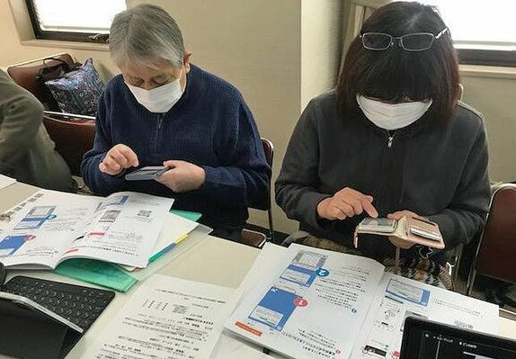 災害時、聞こえが不自由な人に文字で情報保障 LINE経由で遠隔通訳 青森で説明会