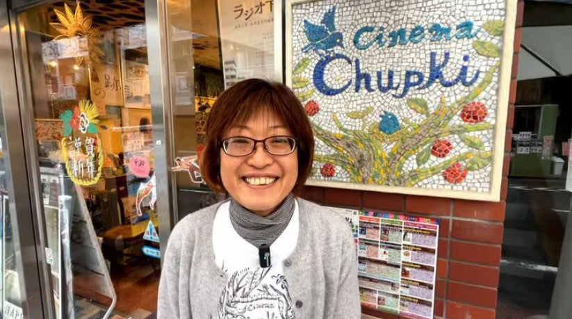 「防音個室」で赤ちゃん連れでも「音声ガイド」で視覚障害ある人も大丈夫!誰でも映画を楽しめるミニシアター【アスヨク!】