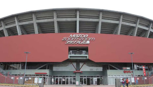 広島が今季からリアルタイム翻訳ディスプレイを導入