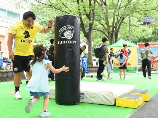 府中でトップチームと触れ合うスポーツイベント デフリンピックのPRも