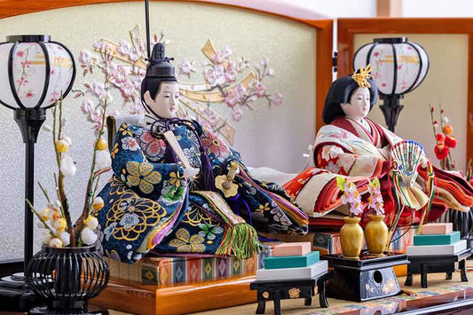 「耳に入れて取れなくなり、病院で摘出した」 小さなひな飾りやおもちゃに注意 消費者庁が呼びかけ