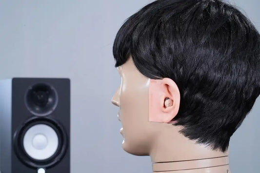 騒音をカットする: スタートアップの検査ラボが最良の市販補聴器と最悪の市販補聴器を明らかにする