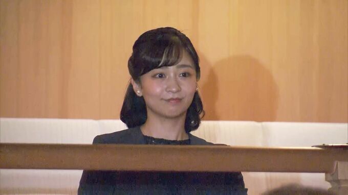 佳子さま 手話で台詞を伝える狂言「手話狂言」を鑑賞