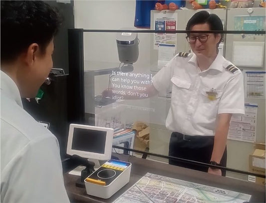 相鉄新横浜駅に多言語字幕　リアルタイムで表示　聴覚障害者でも会話しやすく