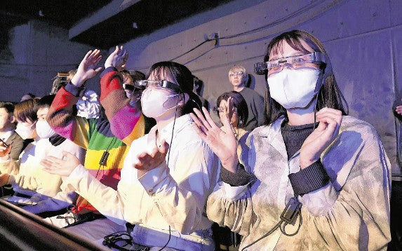 みんなが楽しむ音楽ライブへの模索続く…視聴覚障害者向けの鑑賞支援サービスを試験導入