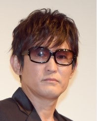 スガシカオ「メニエールもはじまってるかも…」難聴などの症状訴え心配の声