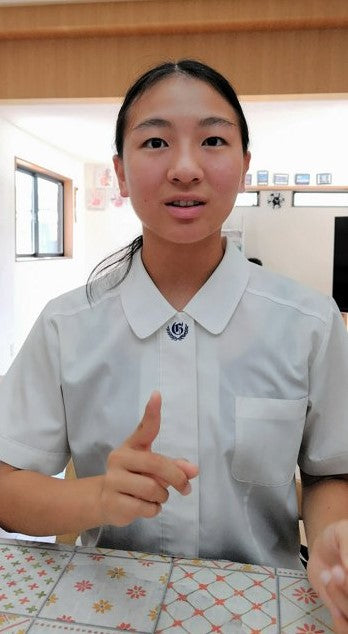 「手話の楽しさ広めたい」　高校生スピーチコンで阿萬さんが奨励賞