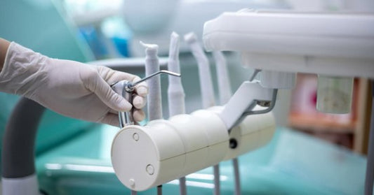 リスクの反響：歯科における騒音性難聴