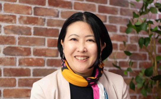 「耳が聞こえない弟のぶんも頑張れ」障害のある弟をもつ「きょうだい児」東大卒弁護士が苦しんだプレッシャー「聞こえる自分が申し訳ない」