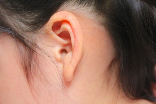 補聴器をつければ健聴者と同じように聞こえるようになりますか？