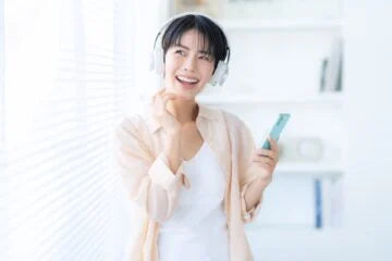 最近よく聞く「ヘッドホン難聴」　耳鼻科医が“怖い病気”と注意を促す理由とは？　原因＆対策を聞いてみた