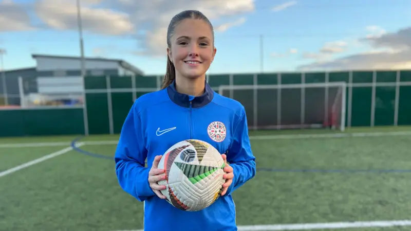 【解説】 デフリンピック、東京で100周年記念大会　パラとの違いや選手の思い