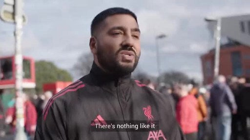 Carlsberg、BSLによる「You'll Never Walk Alone」のパフォーマンスで、すべてのファンに試合日の一体感を届ける
