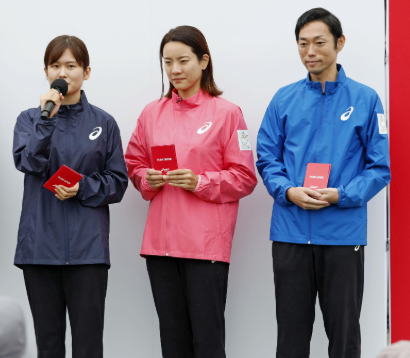 スタッフのウエアお披露目　デフリンピック開幕1カ月前