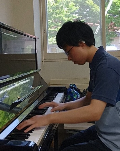 小児がんを経験した難聴の音大生、チャリティーコンで演奏へ　27日