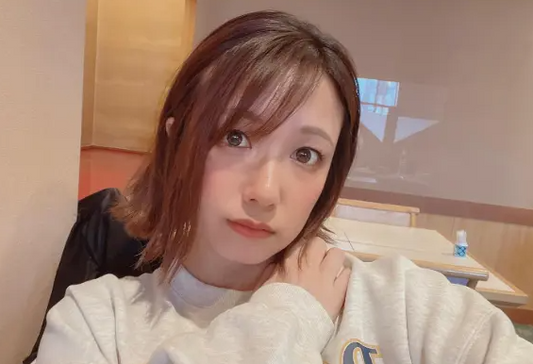 元SKE48メンバー、病名公表「めまいで吐き気。頭痛。通勤中も0.2秒くらい視界がフリーズする」