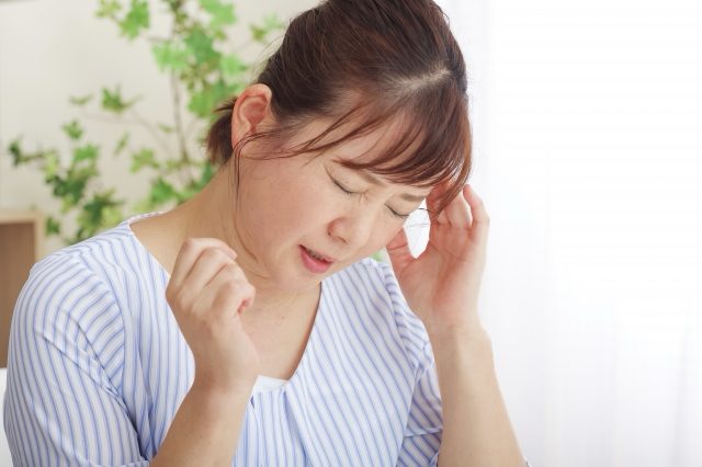 耳が聞こえにくい人は要注意？ 「遅発性内リンパ水腫」の特徴を医師が解説