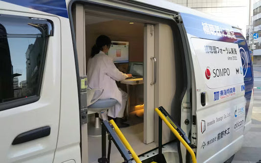 商用バンで補聴器調整　トヨタ系など、難聴者向けに医療MaaS 自動車