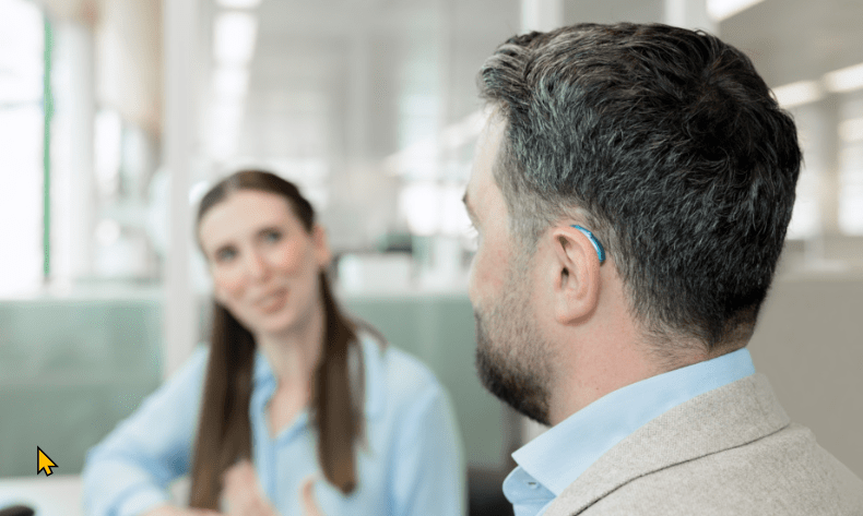 顧客の意思決定とクリニックの成功をサポートする補聴器デモツール