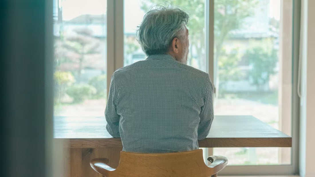 年末年始の帰省で48歳長男が絶句。実家に響く「テレビの大音量」、何度呼んでも無反応の76歳父…切実な「老い」の光景