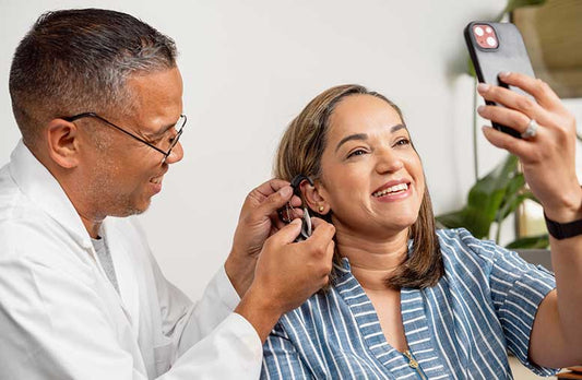 50年後、携帯電話の100%が補聴器対応（HAC）になる